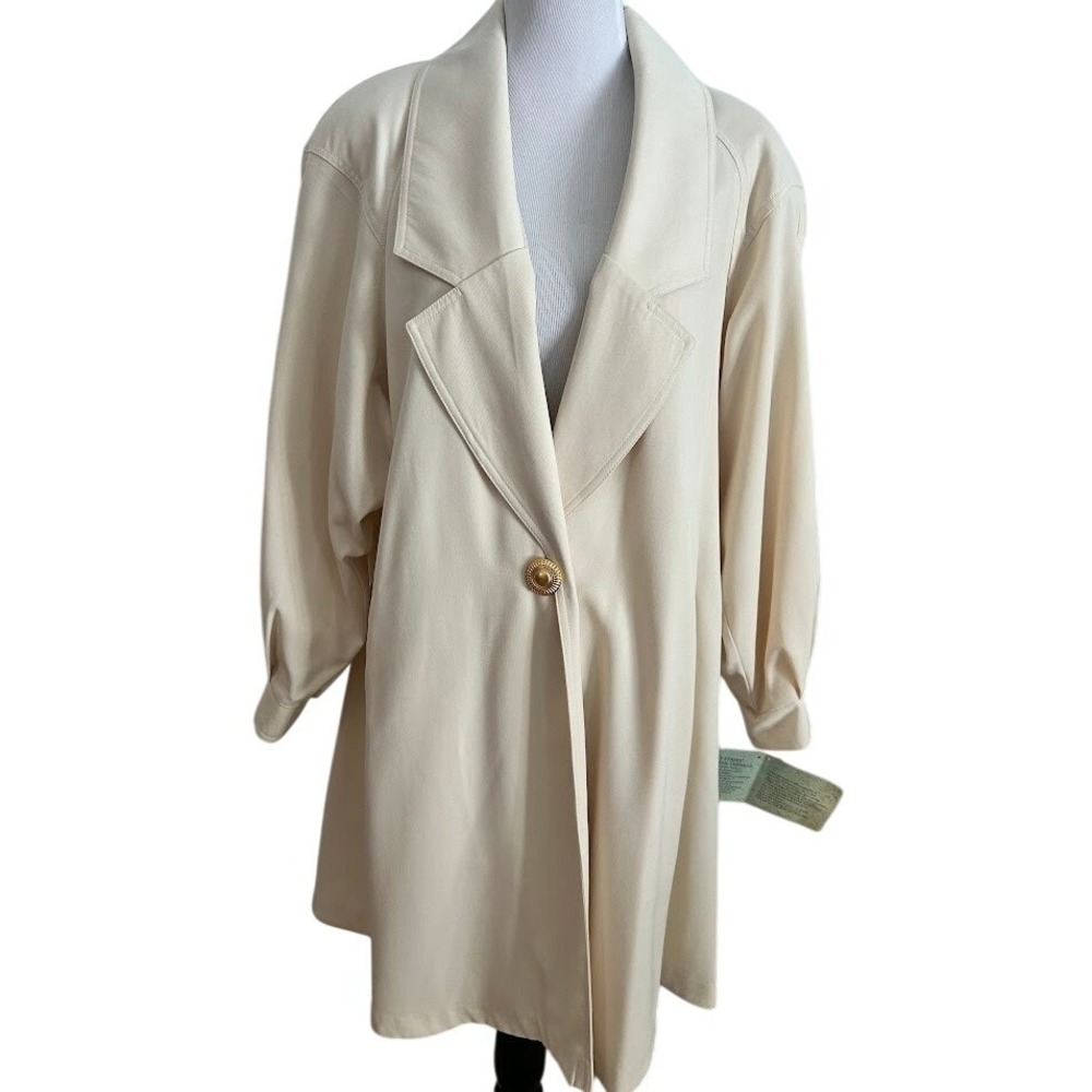 Super Vintage Fleet Street Women's‎ Classic Raincoat Ivory Size 14 New Old Stock